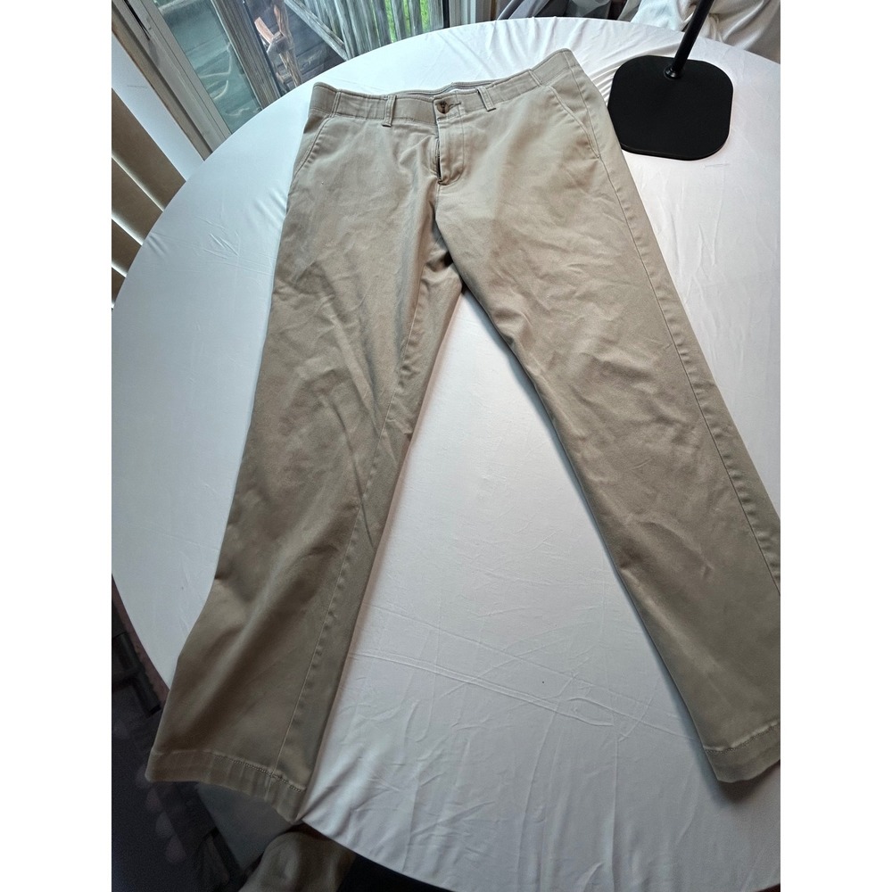 Haggar Life Khaki Mens 33x30 Slim Fit Flat Front Chino Pants Tan Stretch Cotton
